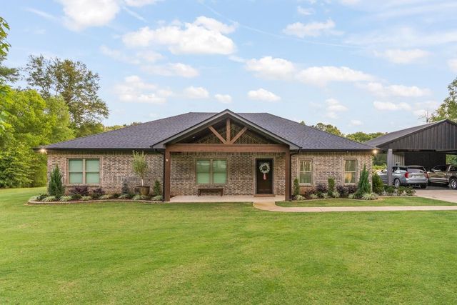 155 Private Road 3561, Kilgore, TX 75662