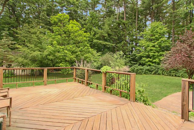 26 Ministerial Drive, Merrimack, NH 03054
