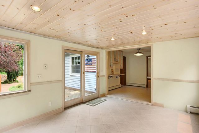 26 Ministerial Drive, Merrimack, NH 03054