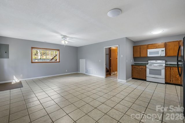 289 Riverview Church Road, Asheville, NC 28806