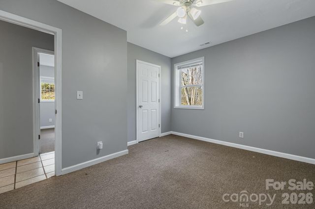 289 Riverview Church Road, Asheville, NC 28806