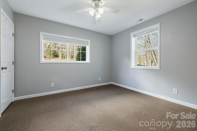 289 Riverview Church Road, Asheville, NC 28806