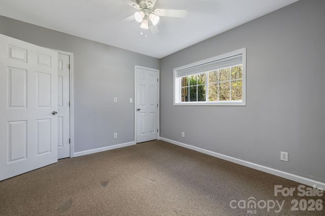 289 Riverview Church Road, Asheville, NC 28806