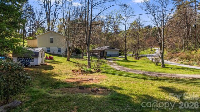 289 Riverview Church Road, Asheville, NC 28806