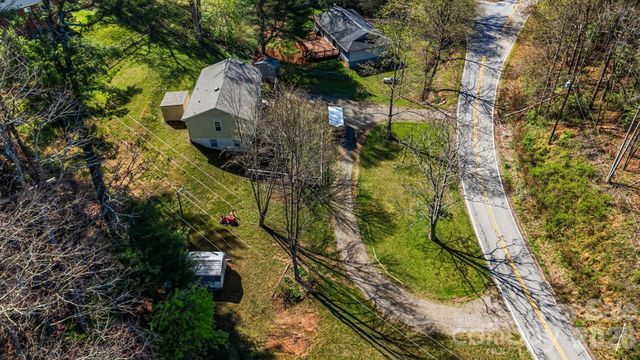 289 Riverview Church Road, Asheville, NC 28806