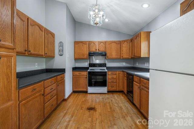 289 Riverview Church Road, Asheville, NC 28806