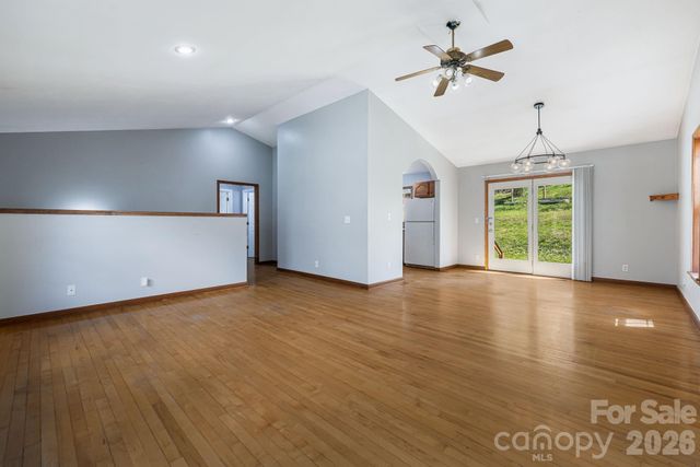 289 Riverview Church Road, Asheville, NC 28806