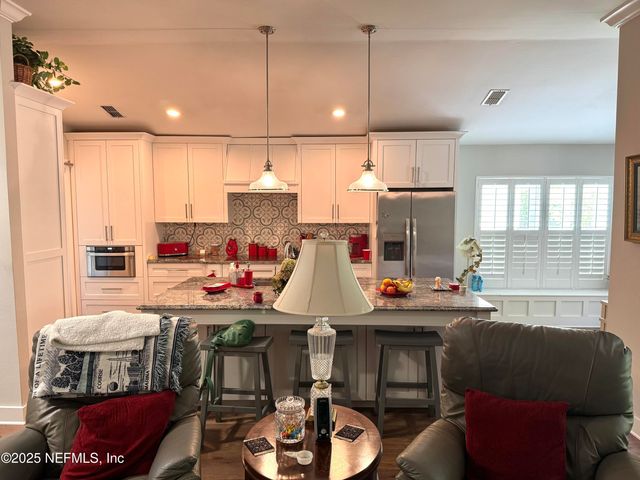 9234 SALTWATER Way, Jacksonville, FL 32256
