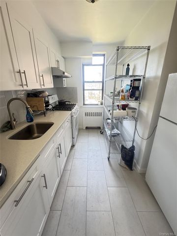 144-46 38th Avenue 4H, Flushing, NY 11354