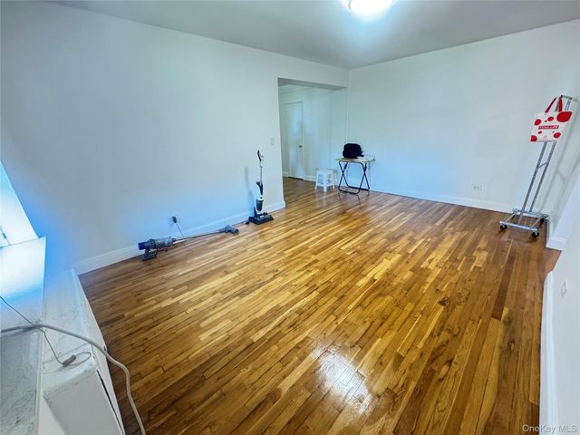 144-46 38th Avenue 4H, Flushing, NY 11354