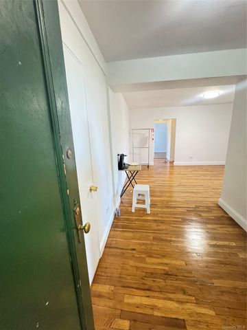 144-46 38th Avenue 4H, Flushing, NY 11354