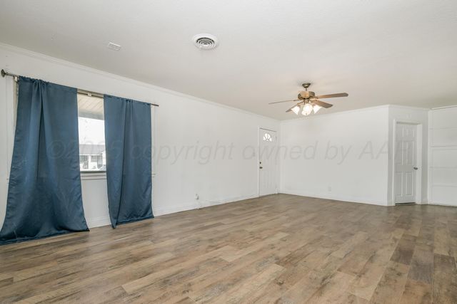 4929 SW 16TH Avenue, Amarillo, TX 79106