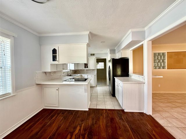 5215 Cheena Drive, Houston, TX 77096