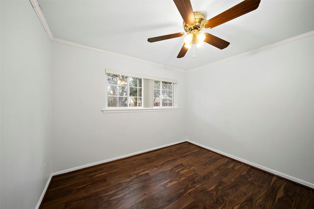 5215 Cheena Drive, Houston, TX 77096