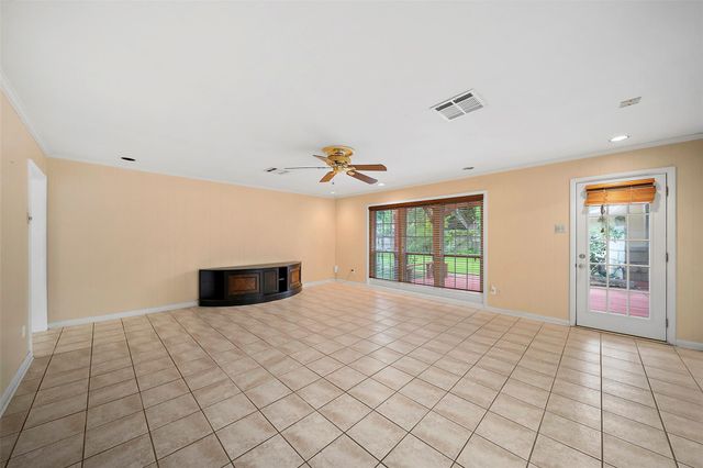 5215 Cheena Drive, Houston, TX 77096