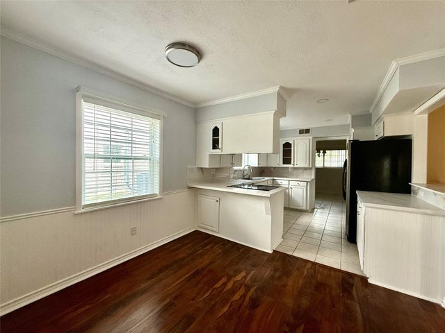 5215 Cheena Drive, Houston, TX 77096