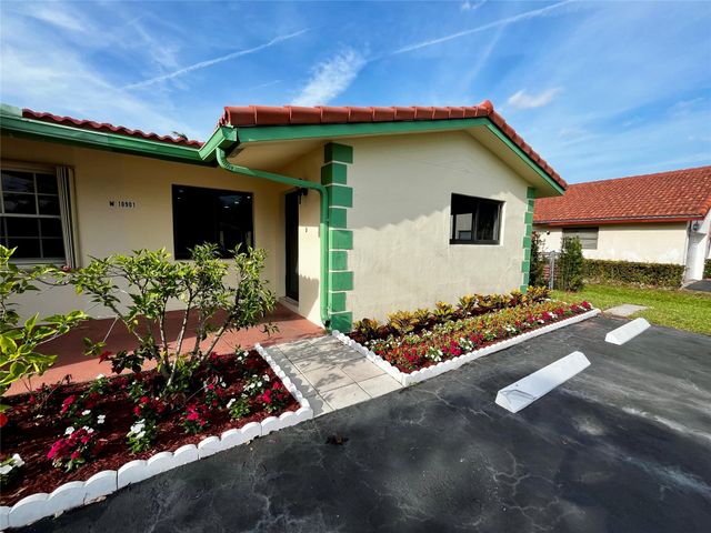 10901 NW 41st Dr, Coral Springs, FL 33065