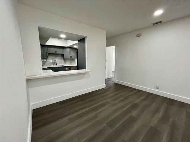 10901 NW 41st Dr, Coral Springs, FL 33065