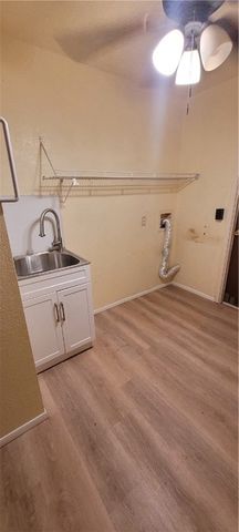 1101 Jefferson, Alice, TX 78332