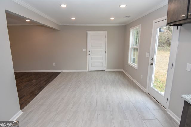 115 Garland Street, Molena, GA 30258