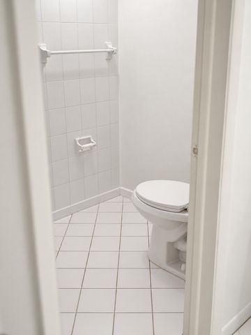 2614 Amherst Lane, Lake Worth Beach, FL 33460
