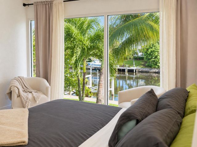 2614 Amherst Lane, Lake Worth Beach, FL 33460