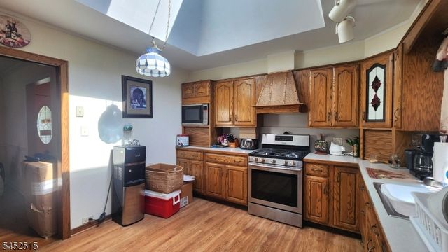 16 Lloyd Ave, Branchville Boro, NJ 07826