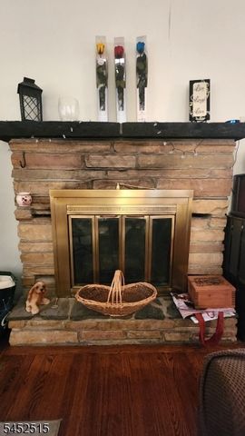 16 Lloyd Ave, Branchville Boro, NJ 07826