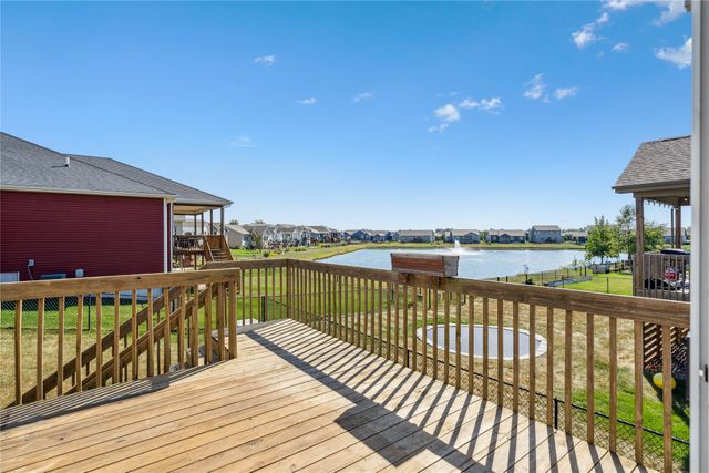 2001 NW Reinhart Drive, Ankeny, IA 50023