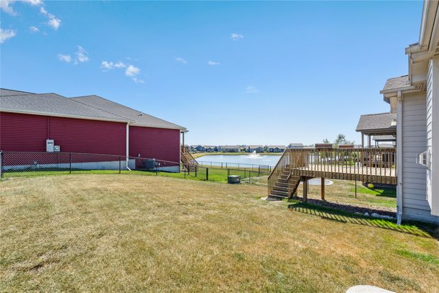 2001 NW Reinhart Drive, Ankeny, IA 50023