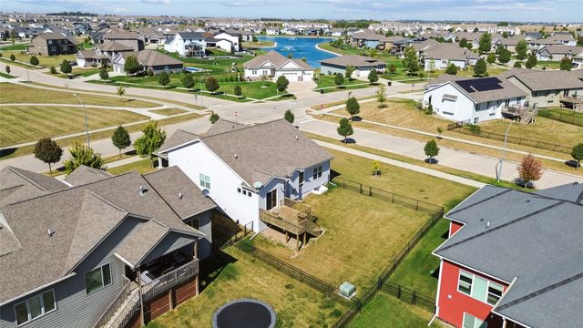 2001 NW Reinhart Drive, Ankeny, IA 50023