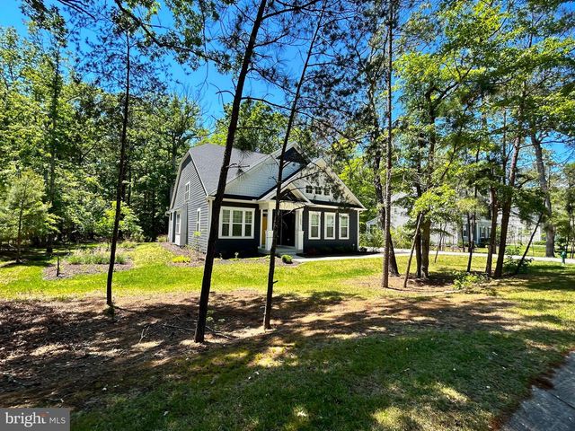 11535 BEACON HILL CT, Swan Point, MD 20645