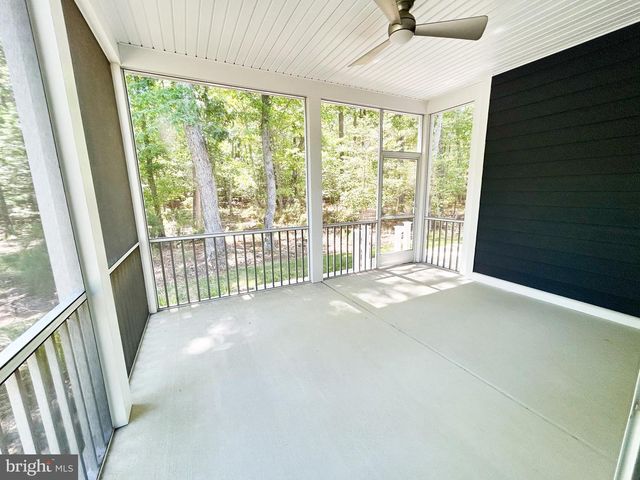 11535 BEACON HILL CT, Swan Point, MD 20645