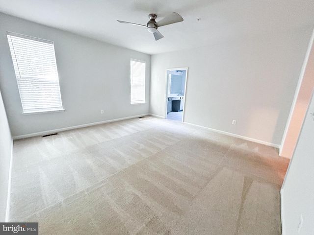 11535 BEACON HILL CT, Swan Point, MD 20645