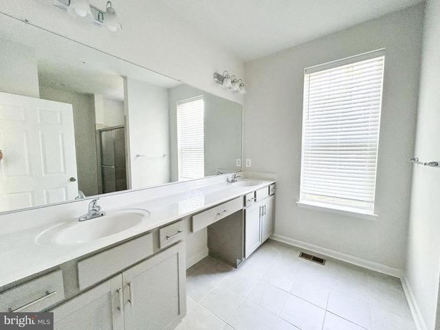 11535 BEACON HILL CT, Swan Point, MD 20645