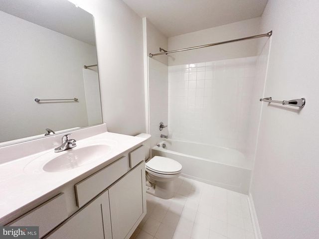 11535 BEACON HILL CT, Swan Point, MD 20645