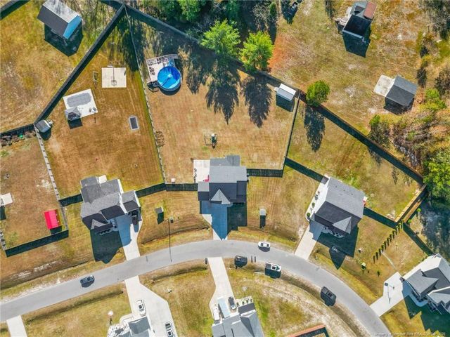 1423 Creekwood Road, Hope Mills, NC 28348