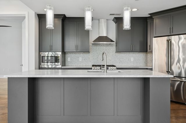 3000 Poston Ave Apt 102, Nashville, TN 37203