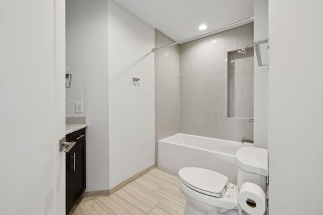 3000 Poston Ave Apt 102, Nashville, TN 37203