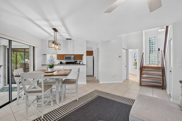 327 NW 36TH Avenue, Deerfield Beach, FL 33442