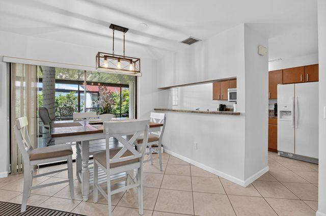 327 NW 36TH Avenue, Deerfield Beach, FL 33442