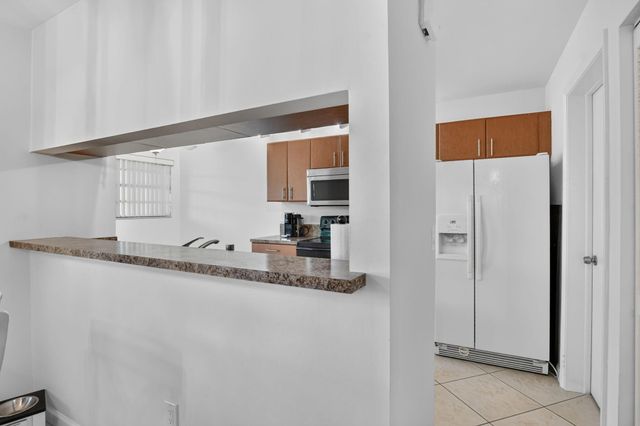 327 NW 36TH Avenue, Deerfield Beach, FL 33442