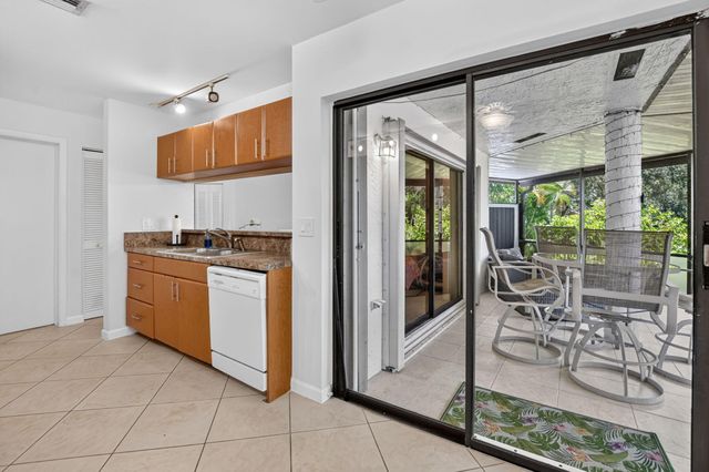 327 NW 36TH Avenue, Deerfield Beach, FL 33442