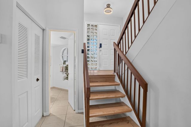 327 NW 36TH Avenue, Deerfield Beach, FL 33442