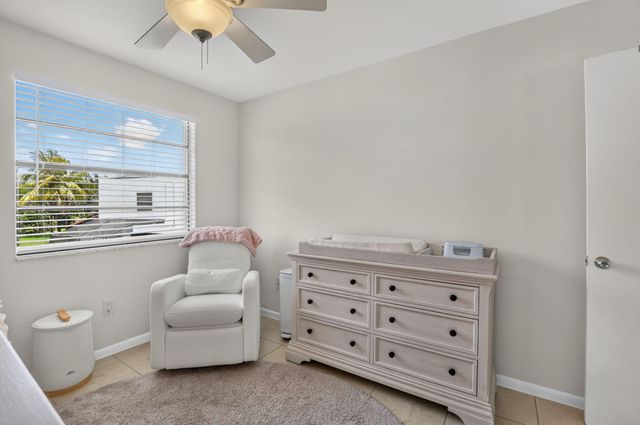 327 NW 36TH Avenue, Deerfield Beach, FL 33442