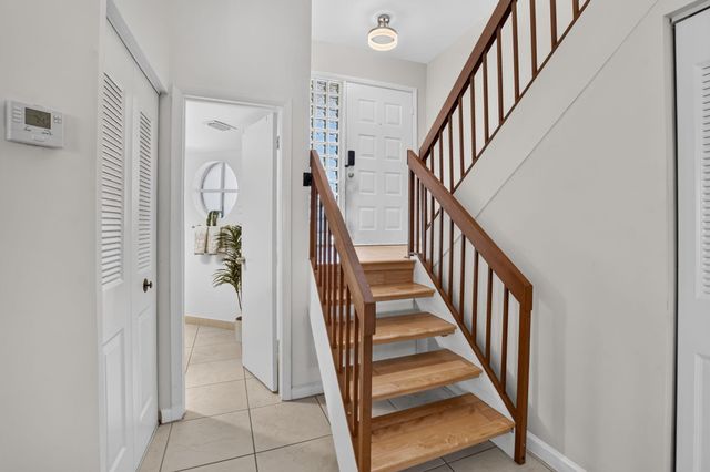 327 NW 36TH Avenue, Deerfield Beach, FL 33442