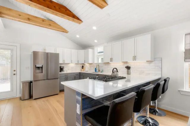 2319 Santa Rita ST, Austin, TX 78702