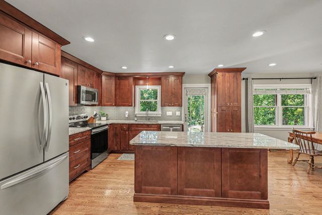 1868 Mount Vernon Drive, Covington, KY 41011