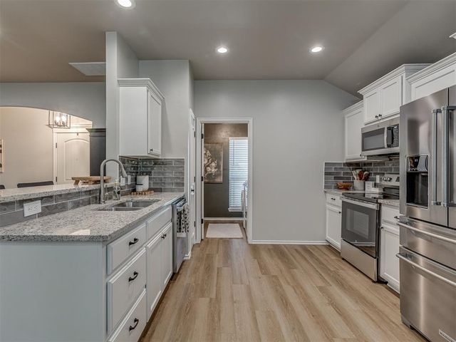 3170 Red Fox Trail, Edmond, OK 73034
