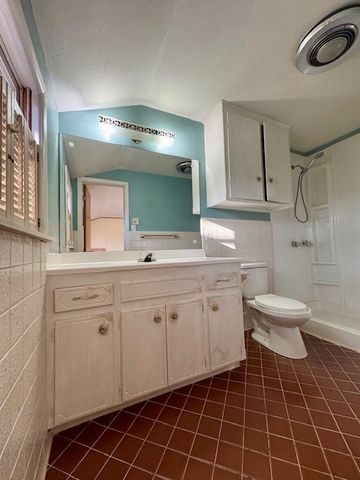 110 S Garrett Street, Siloam Springs, AR 72761